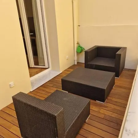 Superb 1 Bedroom Flat 2minutes From Monaco Босолей