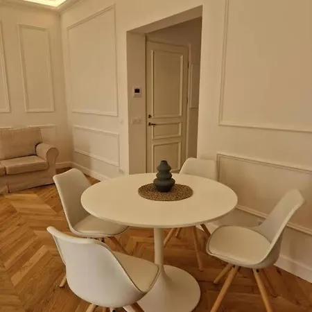 Apartman Superb 1 Bedroom Flat 2minutes From Monaco